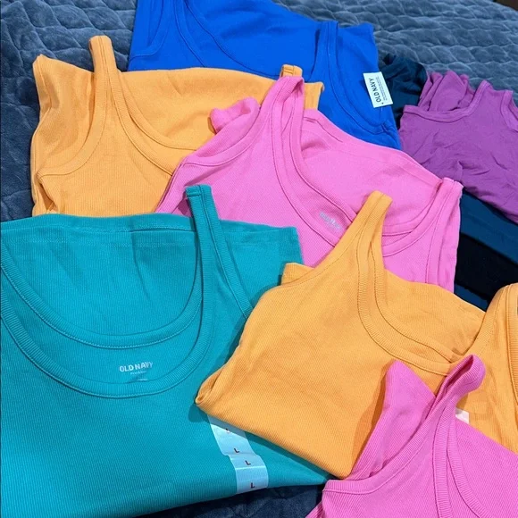 NWT Lot of 10 Old Navy Tanks Sz S - Picture 2 of 7